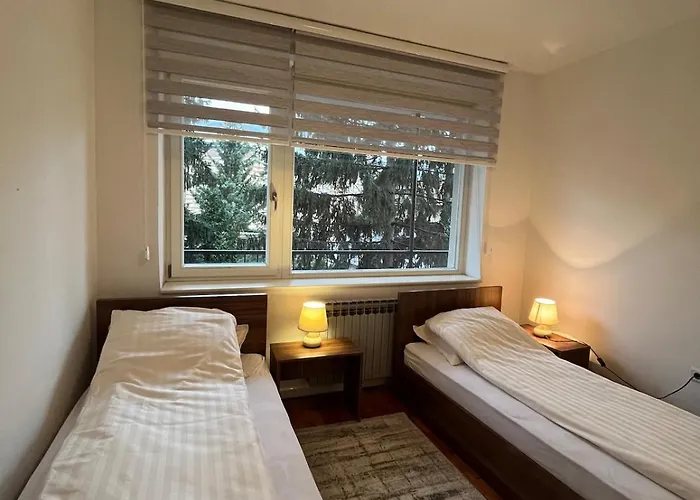 Lini Апартаменты *